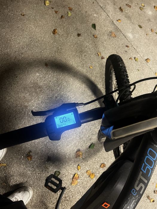 Bicicleta BTT Eléctrica Rockrider E-ST500 v2