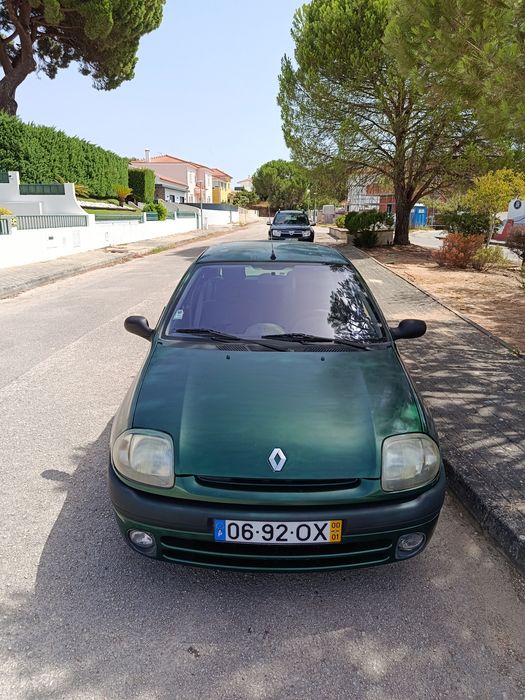 Renault Clio 1.2 impecável