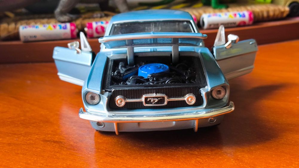 Машинка Ford Mustang GT 1967 1/24 Maisto