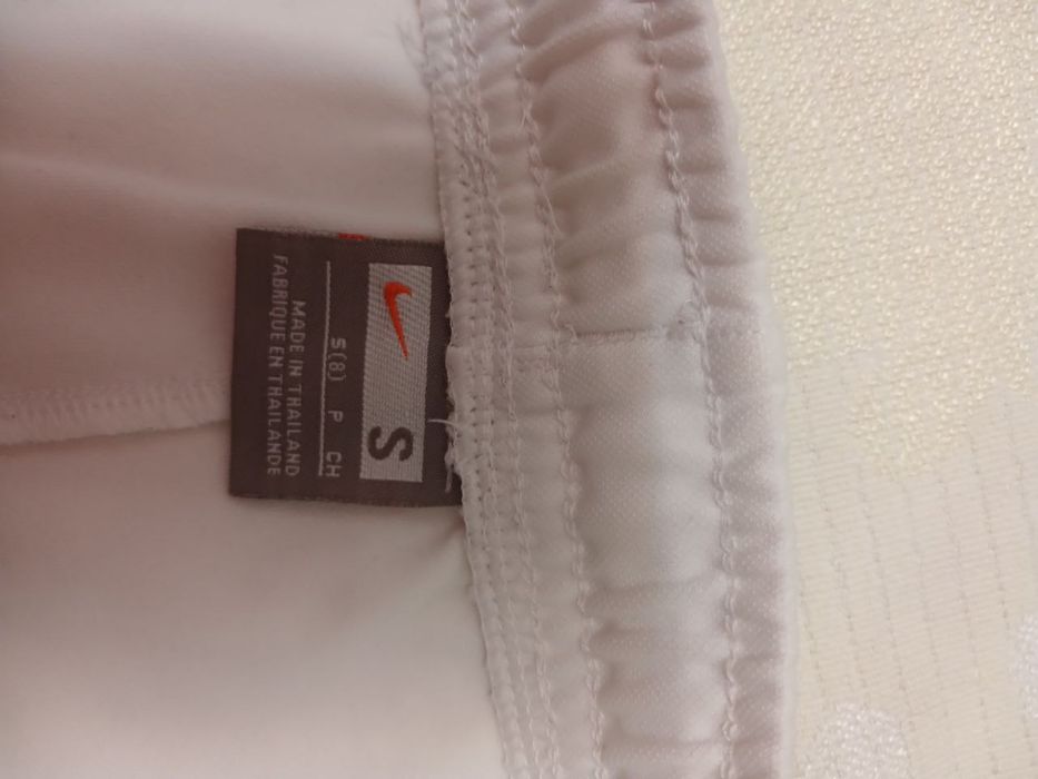 Шорты nike белые