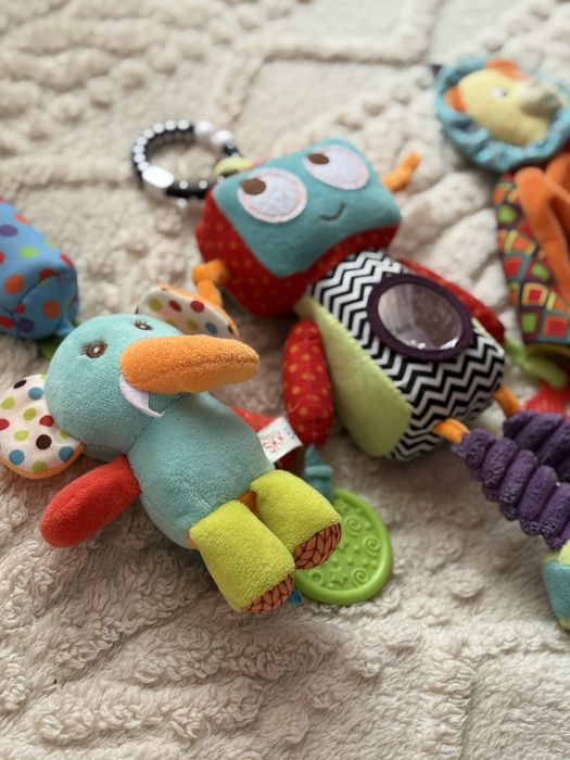 Іграшки для немовлят