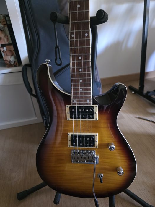 Guitarra Elétrica Harley Benton CST-24T Vintage Sunburst