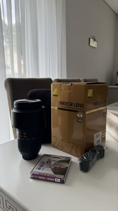 Об'єктив Nikon AF-S 24-70mm f/2.8E ED VR