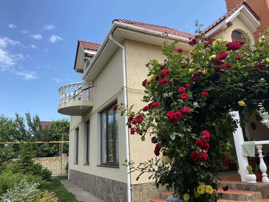 Хозяйский дом .Достойный. Фонтанка 1.