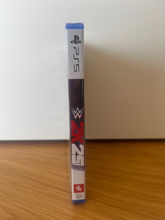 Vendo jogo WWE 2K25 para a PS5 novo