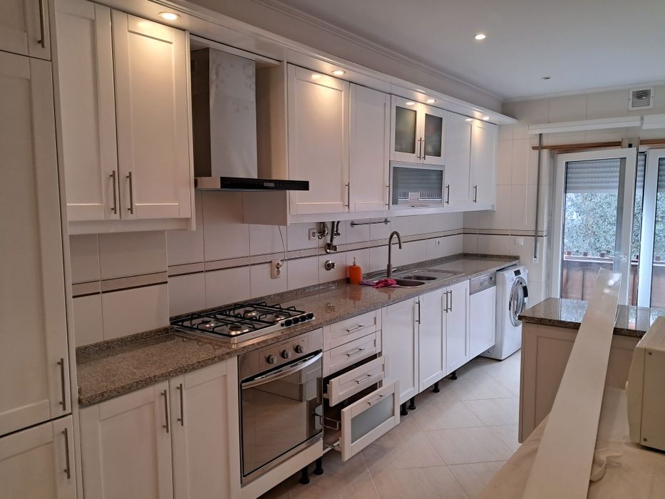 Pinturas  ,Impermebealizacões telhados etc