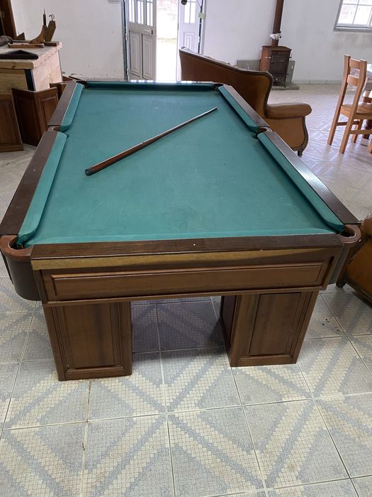 Mesa Snooker com tacos