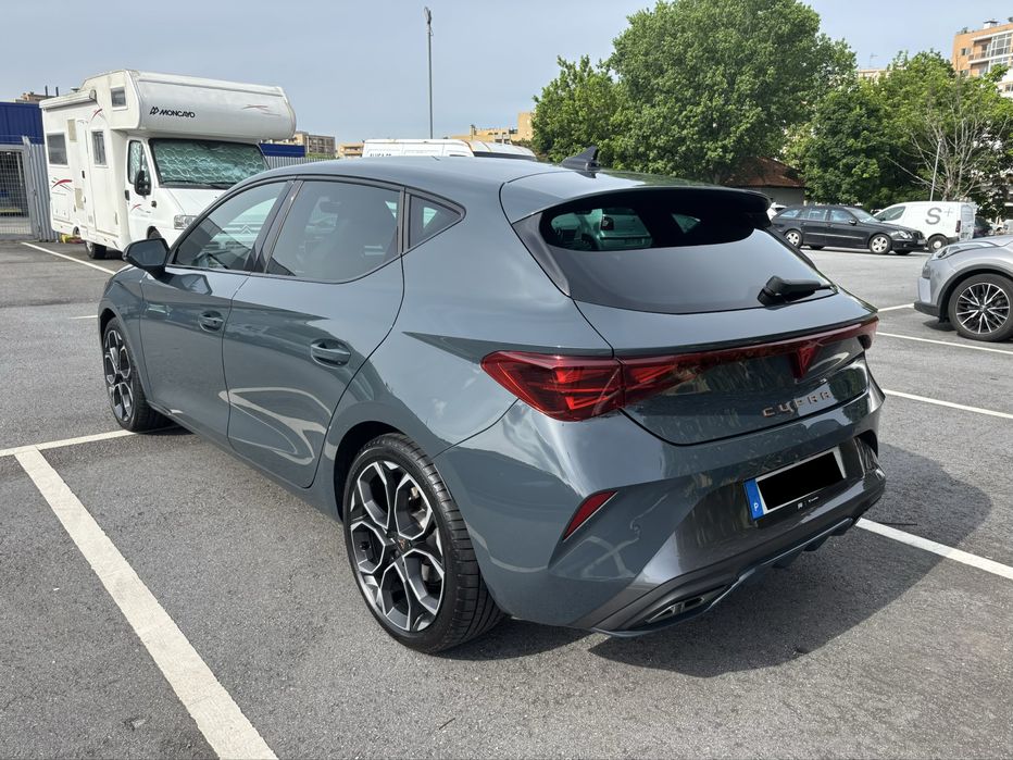 Cupra Leon 1.5 eTSI de 2025