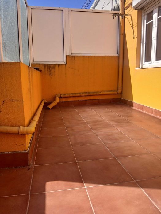 T2 Bairro das Novas Nações - Lisboa - €1.300,00/mês
