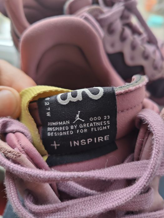 Кросівки жіночі Nike Jordan Ma2 Violet
