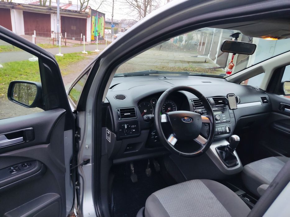 Ford C-Max rodzinny i oszczędny w BDB stanie