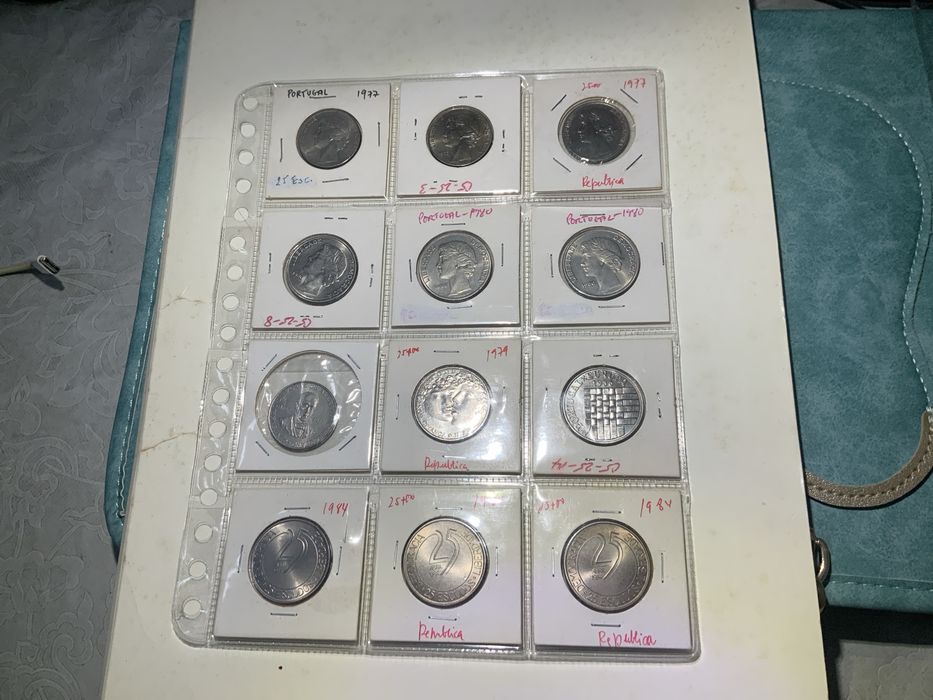 Lote moedas 25 escudos Portugal 1977 a 1986