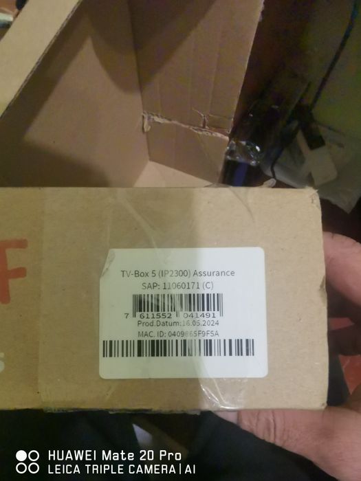 Смарт ТВ приставка swisscom tv box ip2000