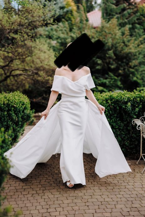 Suknia ślubna klasyczna elegancka