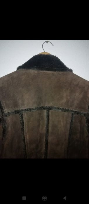Casaco Pêlo Castanho-25€