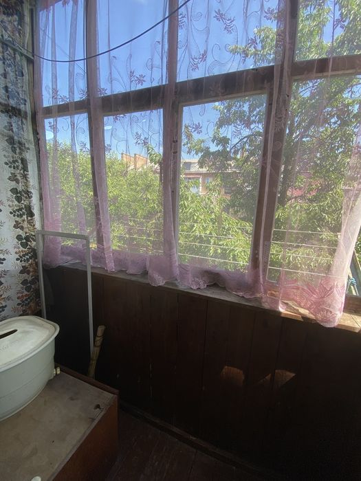 Продам 1к.квартиру, р-н Денропарку, вул.Є. Тельнова!