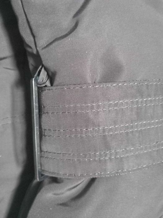 ESPRIT - Piękny puchowy płaszcz z odpinanym kapturem,  rozmiar 34, 70% puch