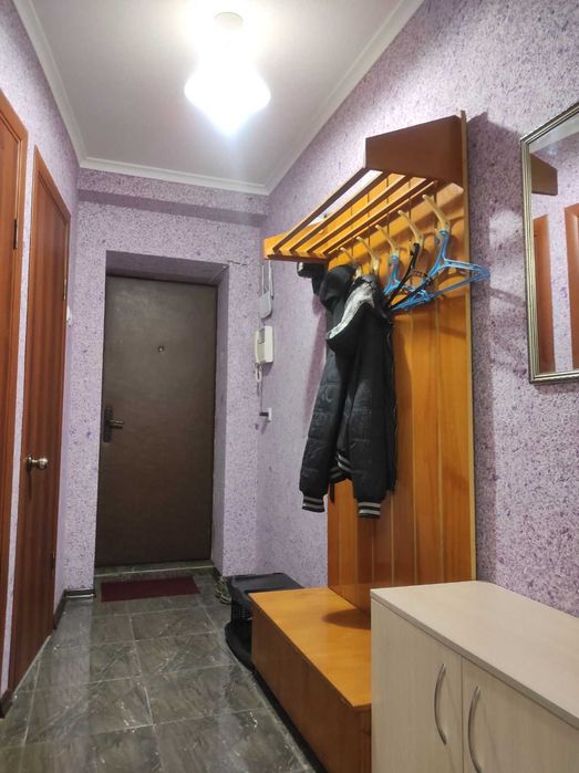 2 кімн.кв-ра, до 6 людей, 3 поверх, всі зручності, квартира посуточно