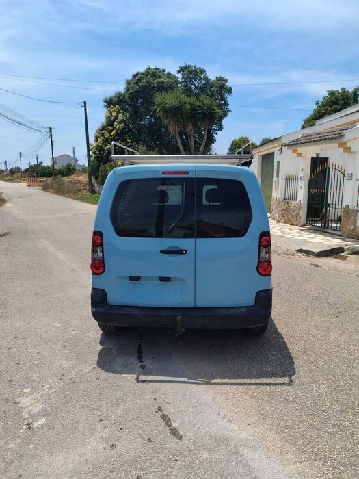 Peugeot 1.6 Blue hdi 2018, 183000 km IVA Deductible