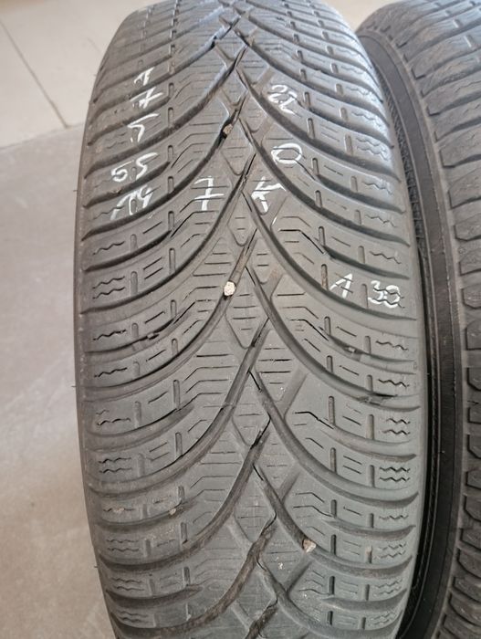 Sprzedam opony zimowe używane 175/65R14 Kleber
