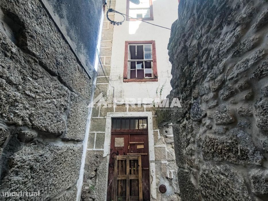 Moradia Para Venda Em Covilhã, Centro