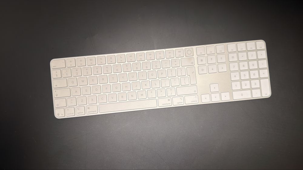 Klawiatura Apple Magic Keyboard z Touch ID