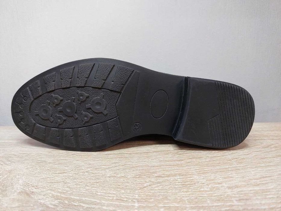 Підліткові демісезонні черевики (розміри 33 (22 см); 34 (22.5 см))