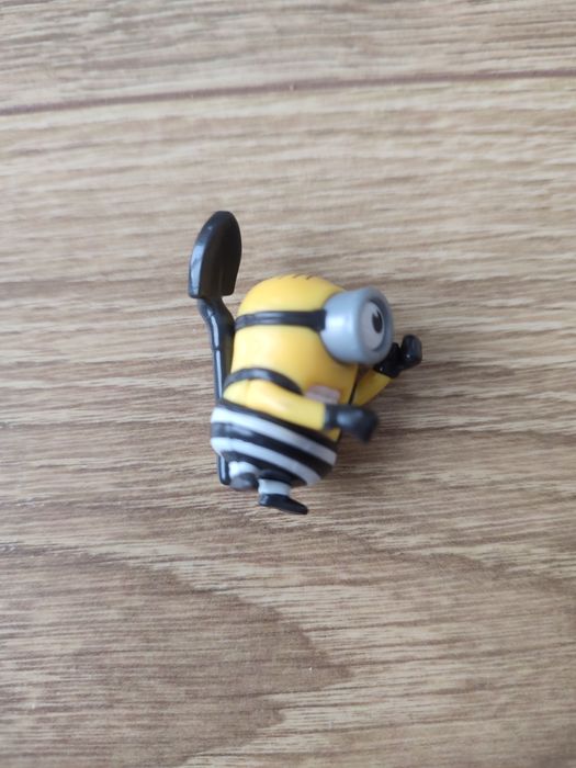 Minionki - klocki Mega bloks - Impreza na plaży nr Cnc74 + figurki