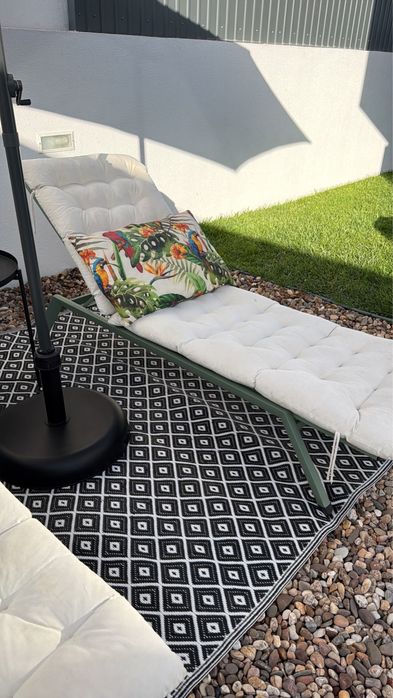 2x Espreguiçadeiras de piscina / jardim