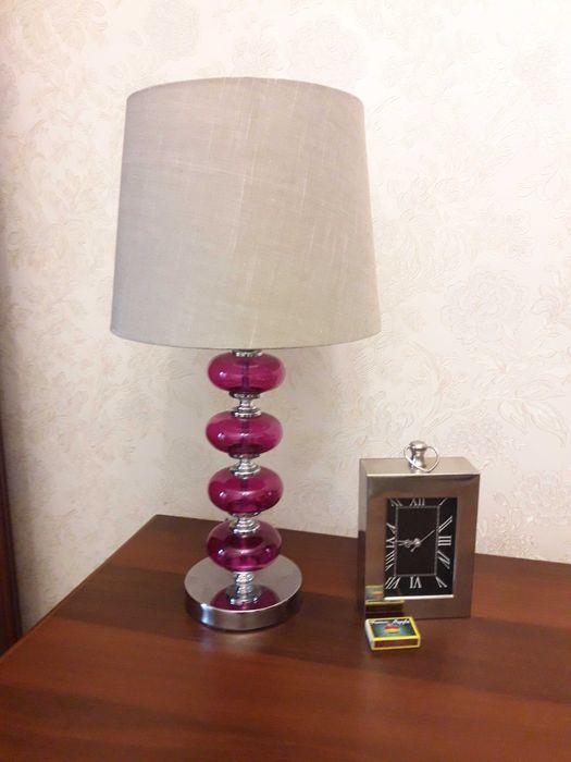 Продам часы настенные и настольные. Англия , Китай.