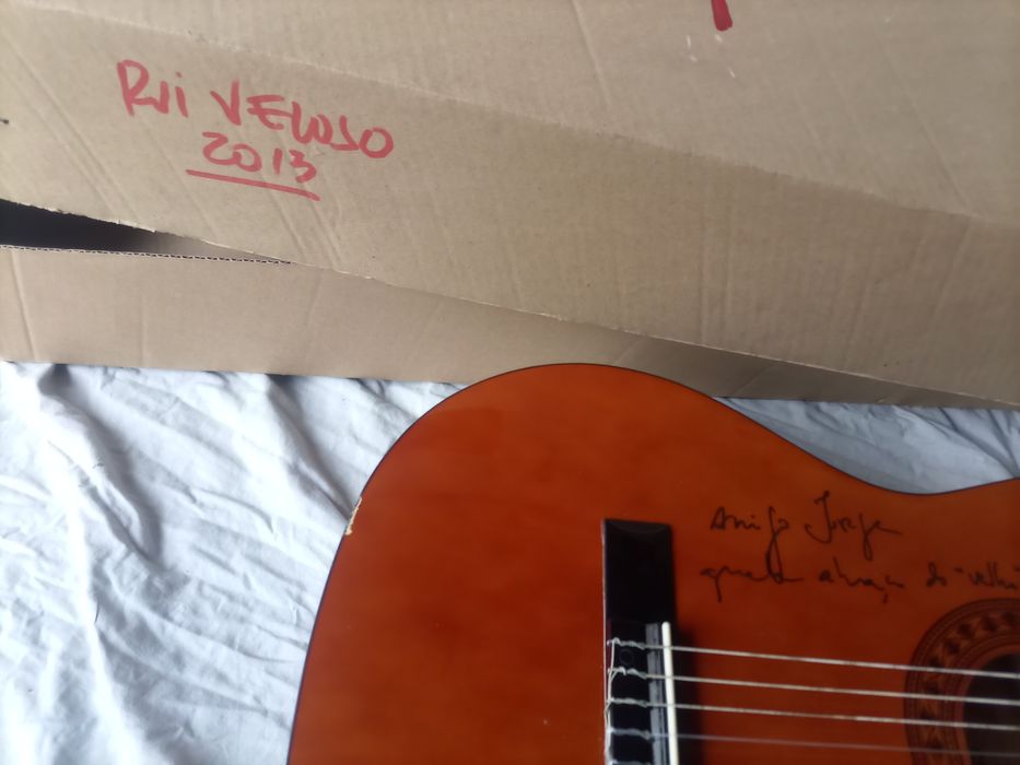 Rui Veloso Viola Assinada