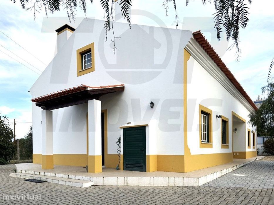 Moradia V3 - MONTINHOS DOS PEGOS - 429.000€