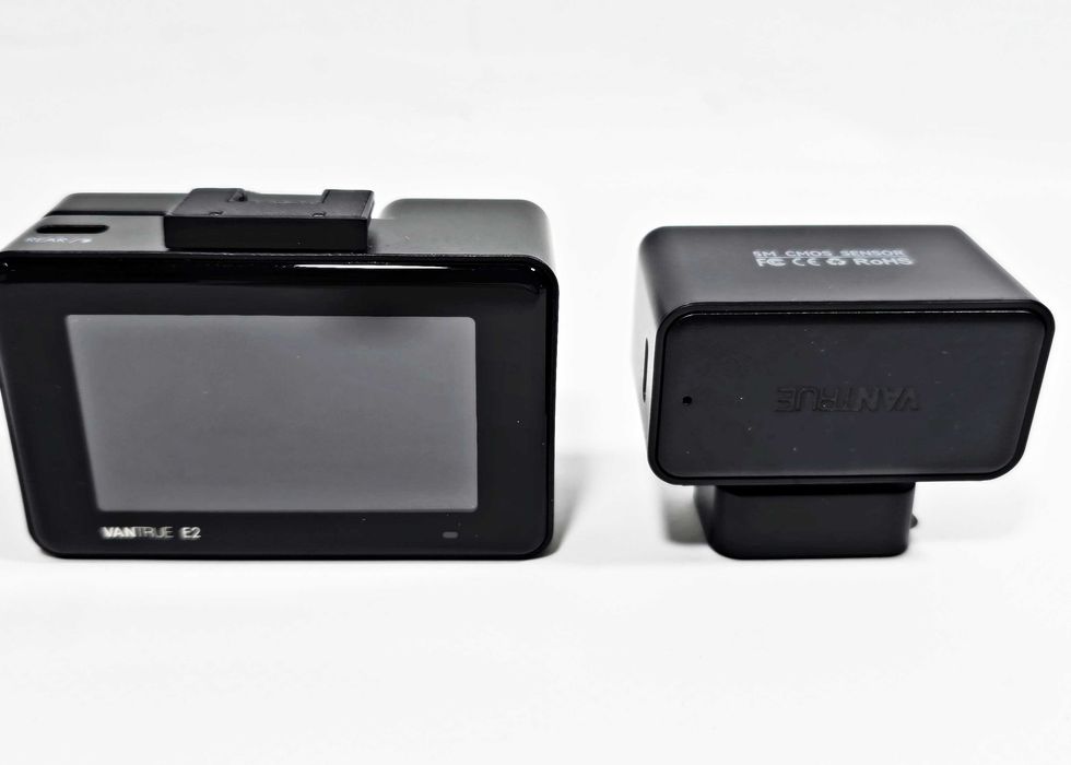 Wideorejestrator Vantrue E2