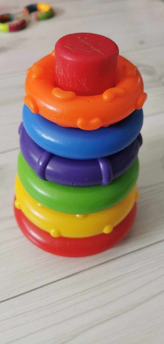 Wieża plastikowa dla dzieci