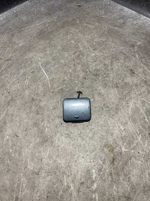 Заглушка буксирувального гака переднього бампера BMW 5 Series E39