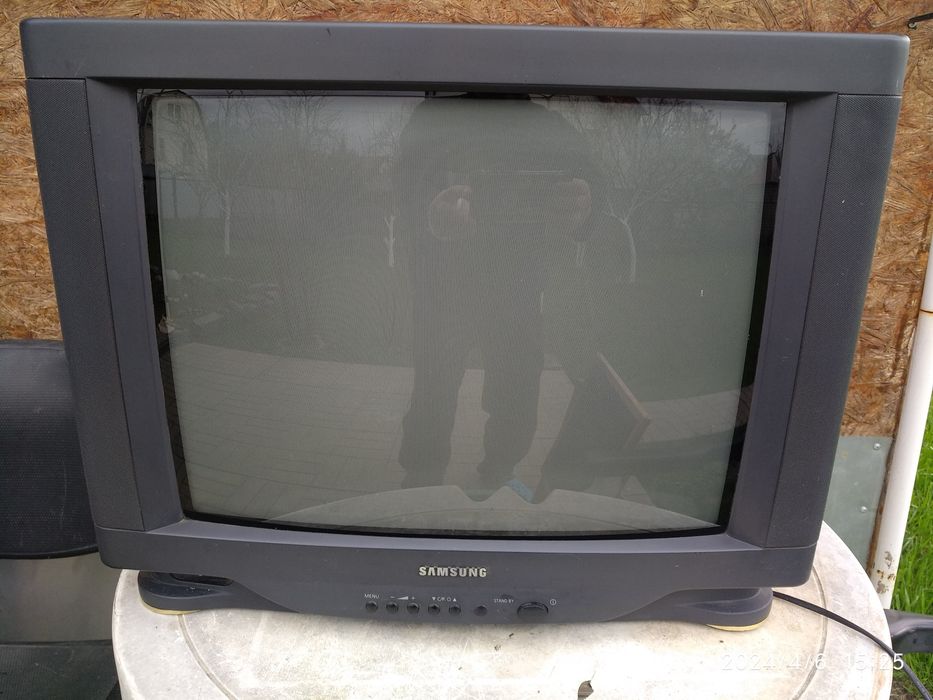 Телевизор Samsung 21