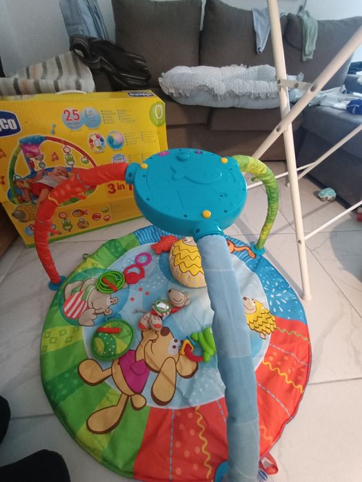 Artigos de bebé usado