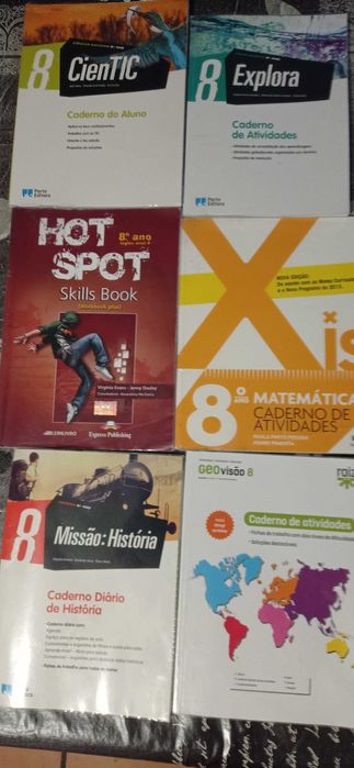 Oportunidade! Cadernos de actividades 8º ano, capas plastificadas!
