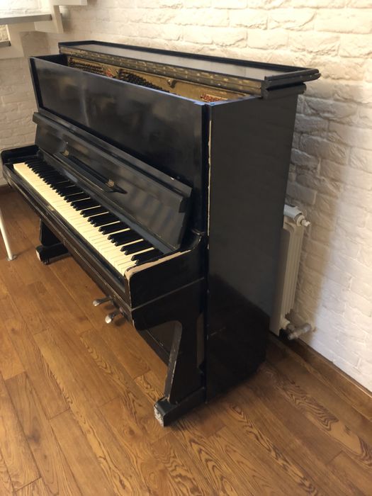 Пианино Чернигов Украина