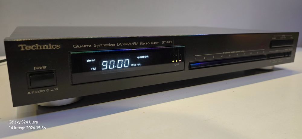 Tuner Radiowy Technics ST-610L bardzo  ładny w pełni sprawny