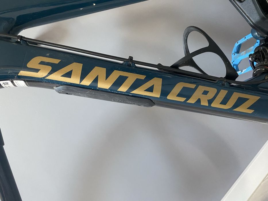 Samta Cruz Nomad C  Carbon