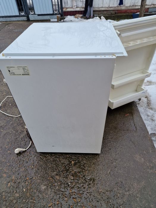 Холодильник малий