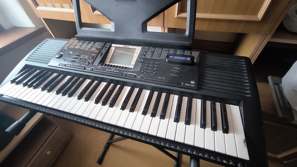Keyboard Yamaha PSR-330