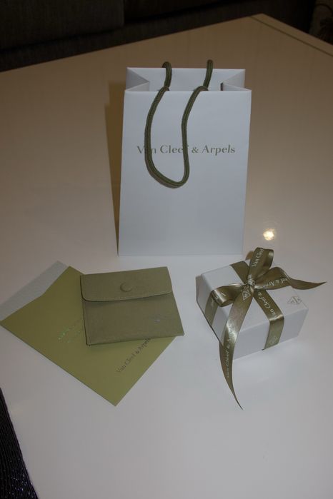 Прикраса Van Cleef & Arpels