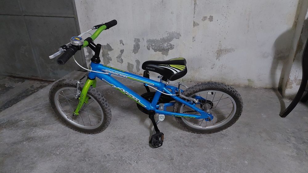Bicicleta QÜER roda 16"