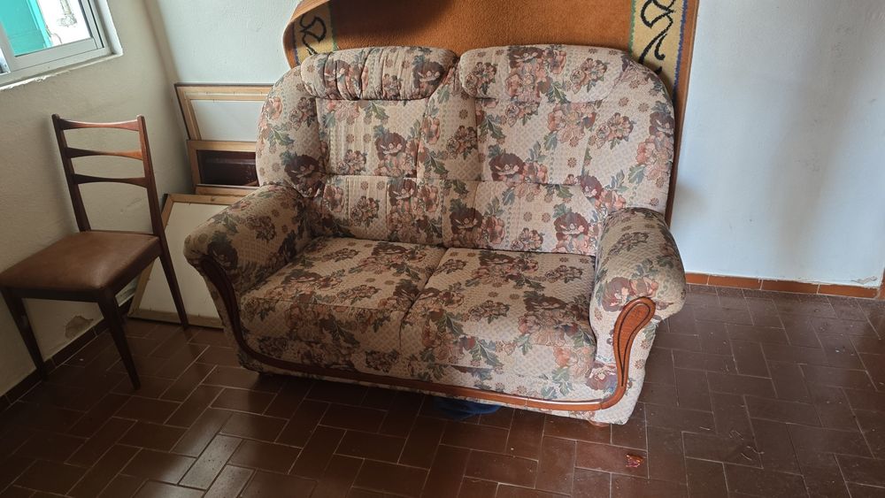 Sofa vintage lindíssimo óptimas condições