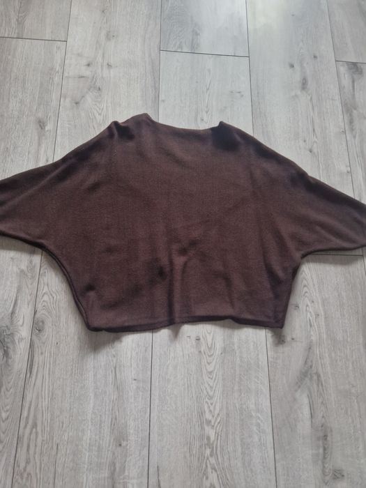 Nowy sweterek narzutka