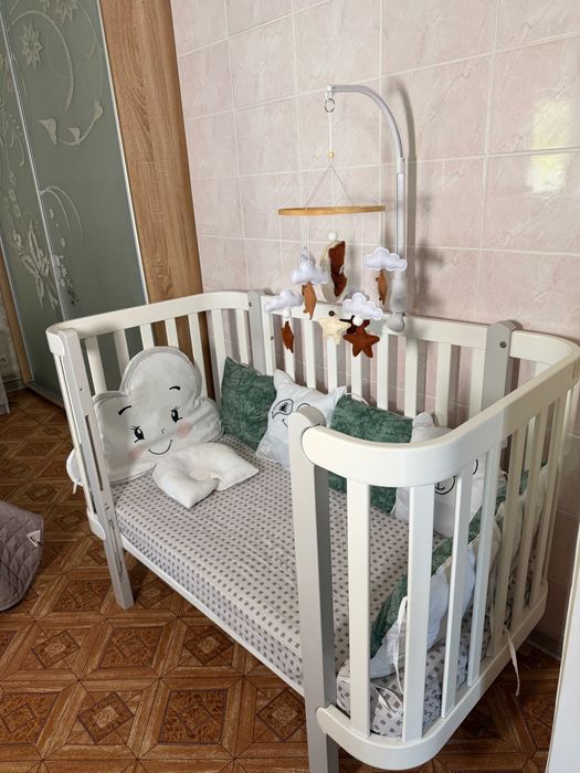 Дитяче ліжко 2 в 1  Veres монако + маятник, колеса