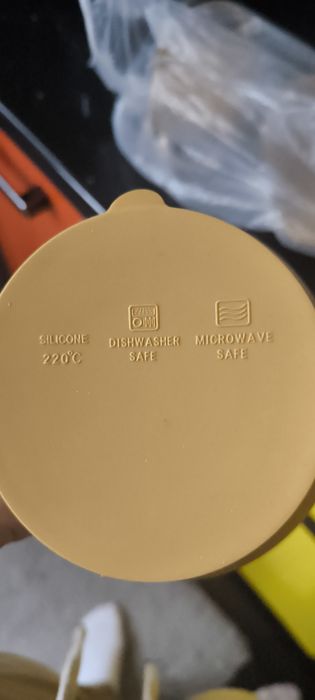 Набір дитячого посуду