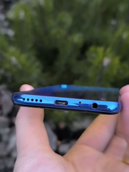 Xiaomi Redmi Note 8 4/64GB Neptune Blue – повний комплект